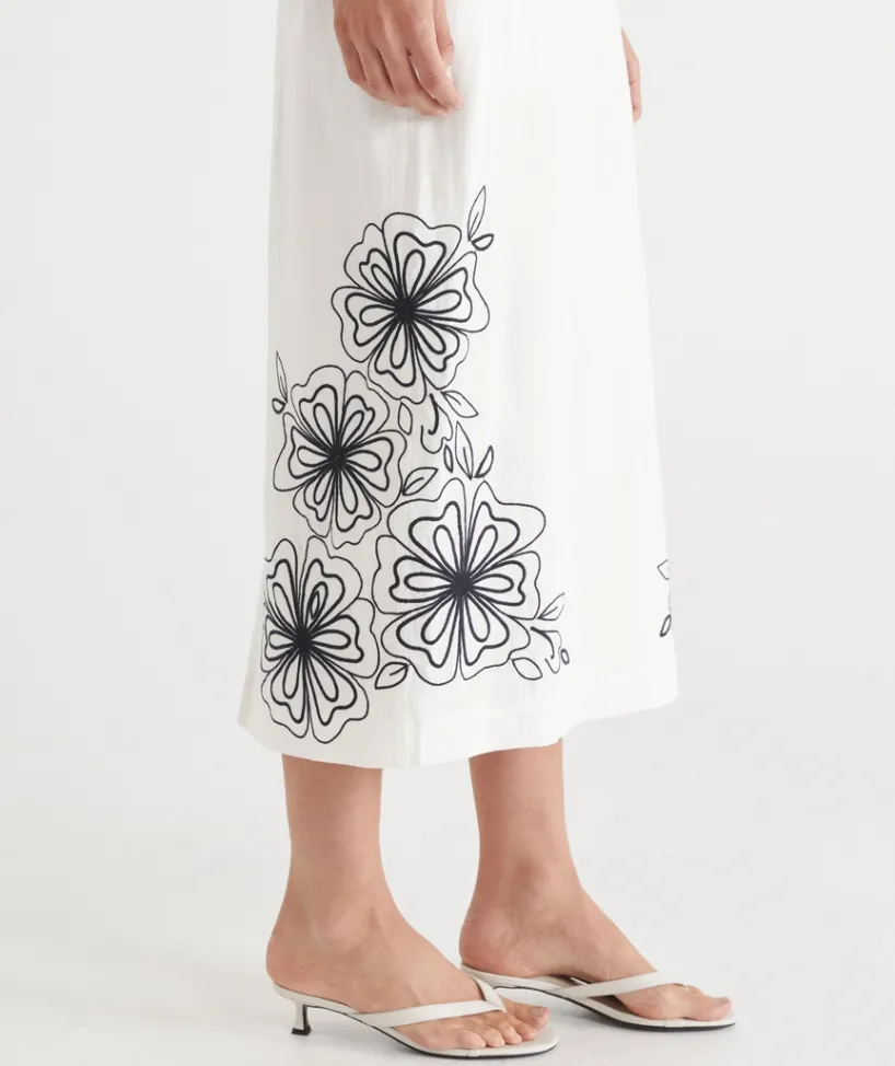 Sussan Matching Sets|Skirts>Floral Embroidered Column Skirt - White ANTIQUE WHITE