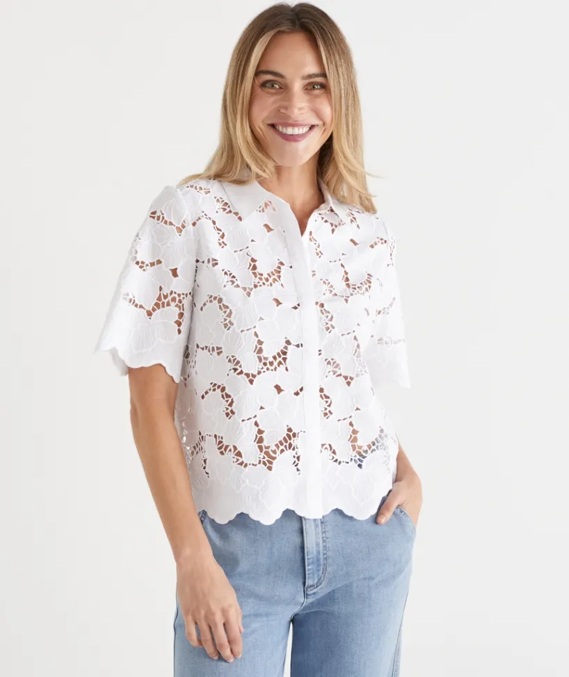 Sussan Tops|Shirts & Blouses>Floral Garden Broderie Short Sleeve Shirt WHITE