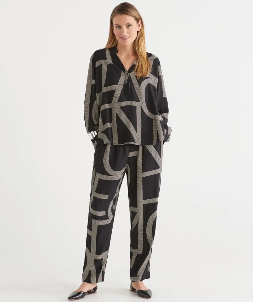 Sussan Pants>Geometric Print Tapered Pant BLACK