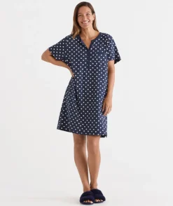 Sussan Nighties|Everyday Icons><noscript><img width=