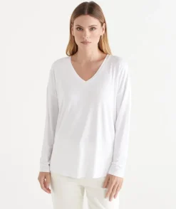 Sussan Tops|T-Shirts><noscript><img width=