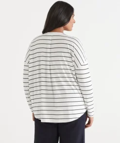 Sussan Tops|T-Shirts><noscript><img width=