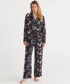Sussan Pyjama Sets>Long Sleeve Winter Bloom Floral Pyjama Set - BLACK