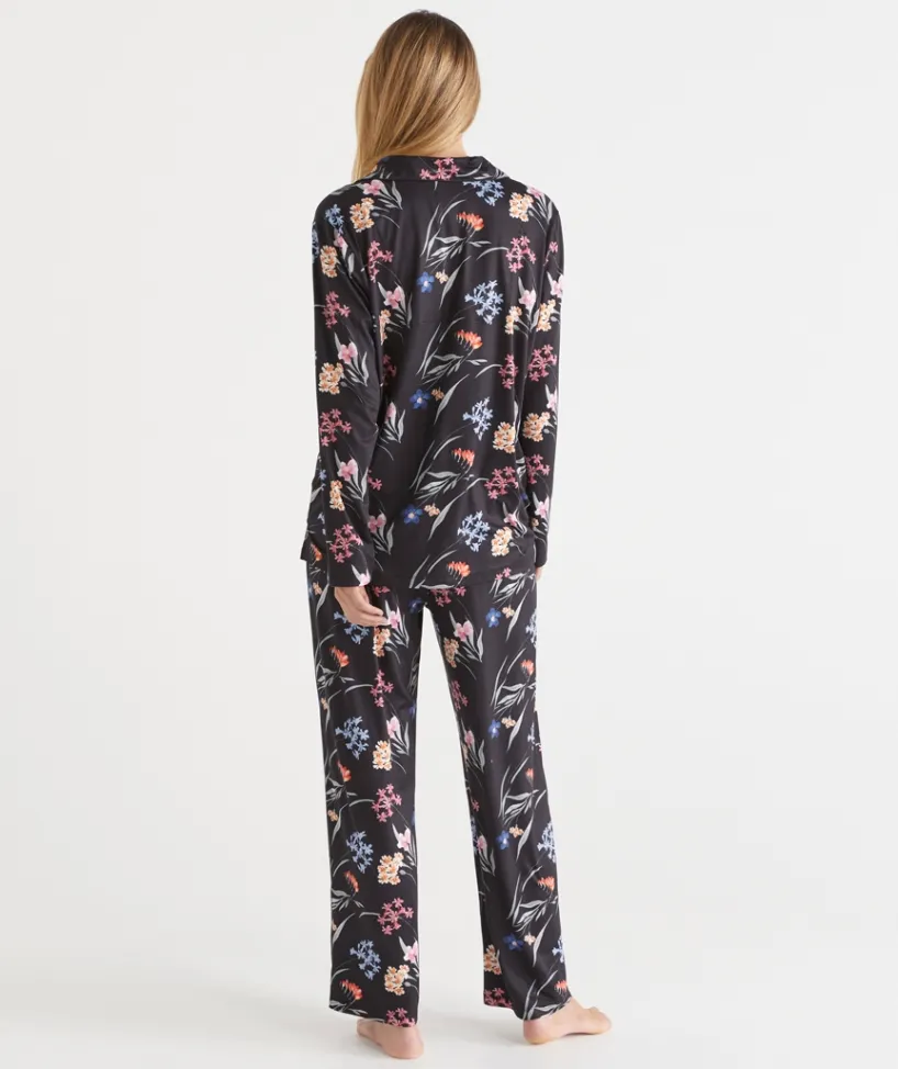 Sussan Pyjama Sets>Long Sleeve Winter Bloom Floral Pyjama Set - BLACK