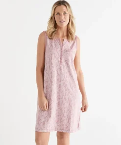 Sussan Nighties|Everyday Icons><noscript><img width=
