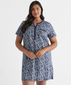 Sussan Nighties|Everyday Icons><noscript><img width=