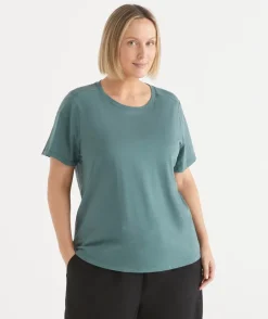 Sussan Tops|T-Shirts><noscript><img width=