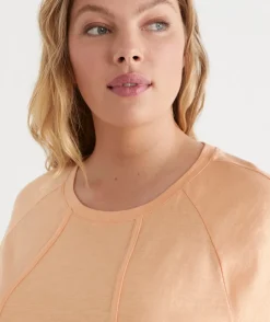 Sussan Tops|T-Shirts><noscript><img width=