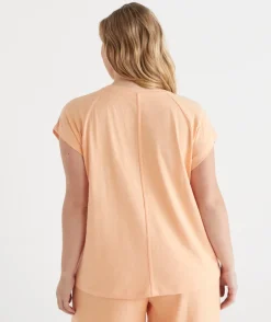 Sussan Tops|T-Shirts><noscript><img width=