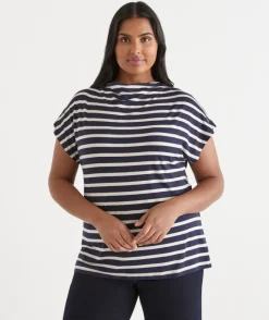 Sussan Tops|T-Shirts><noscript><img width=