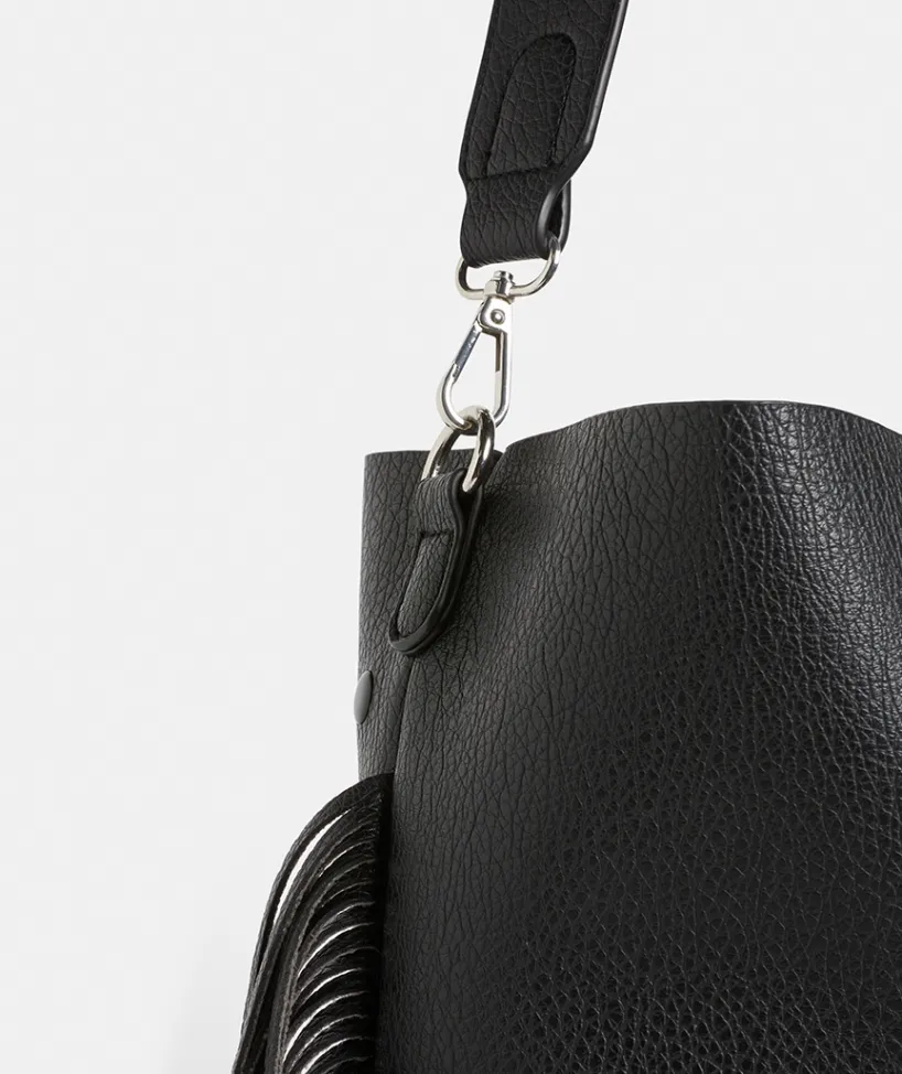 Sussan Bags>Tassel Shoulder Bag BLACK