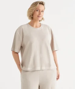 Sussan Tops|T-Shirts><noscript><img width=